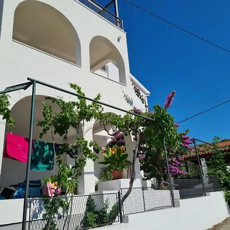 Lilac Apartmán Trogir