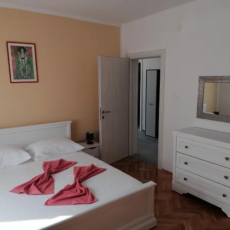 Lilac Apartman Trogir