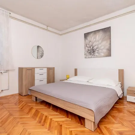 Lilac Apartmán